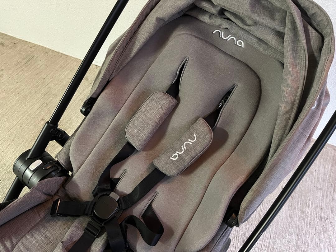 NUNA IXXA（イクサ）ベビーカー 両対面式【送料込み】