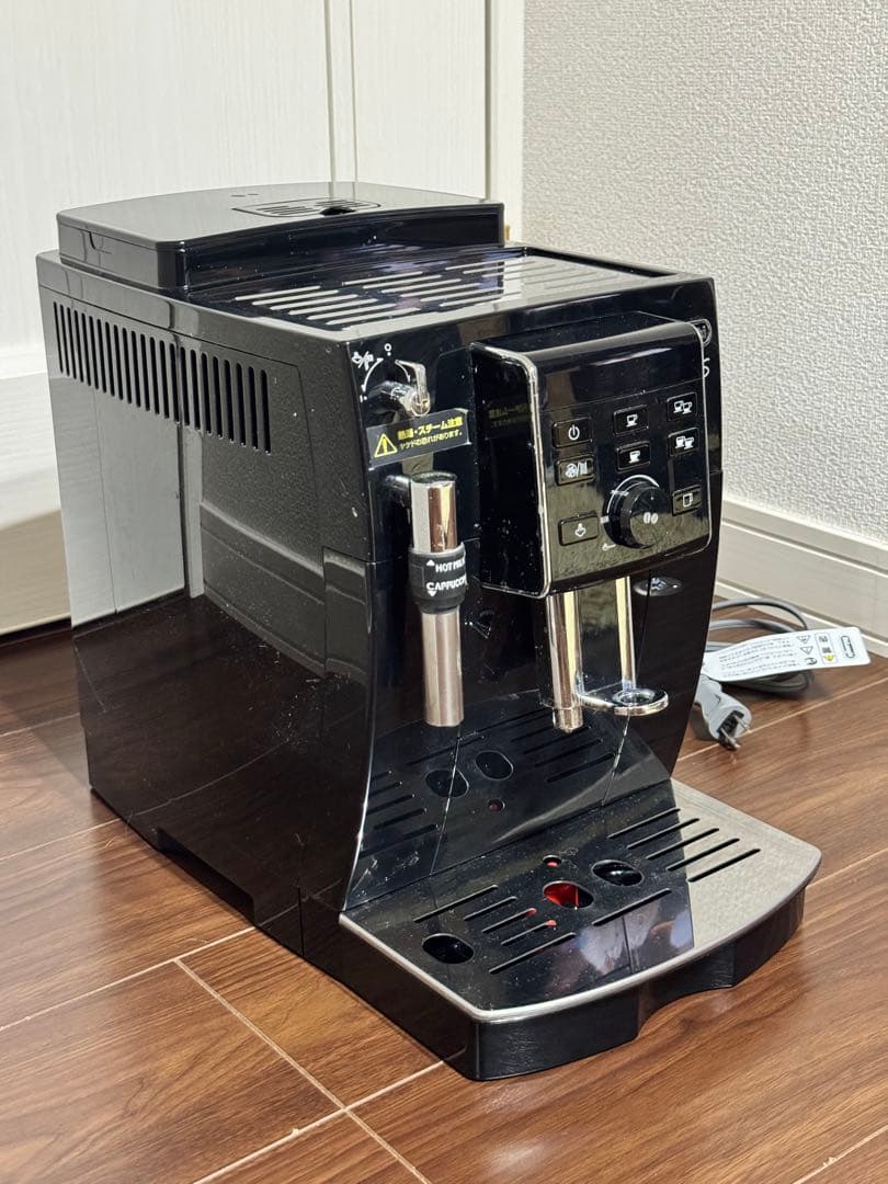 De'Longhi Magnifica S コンパクト全自動エスプレッソマシン