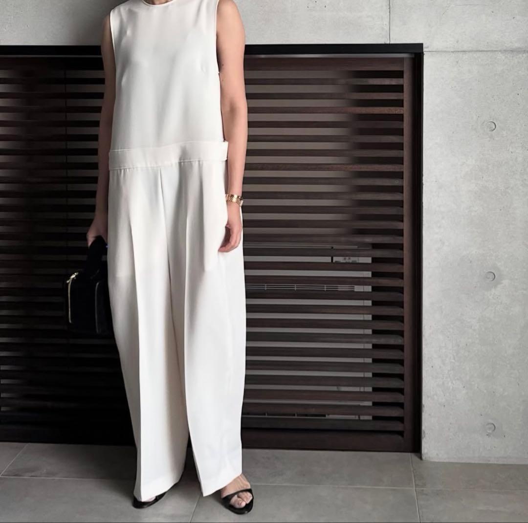 新品タグ付LOHEN ローヘンダブルクロスコクーンオールインワン　ホワイト38