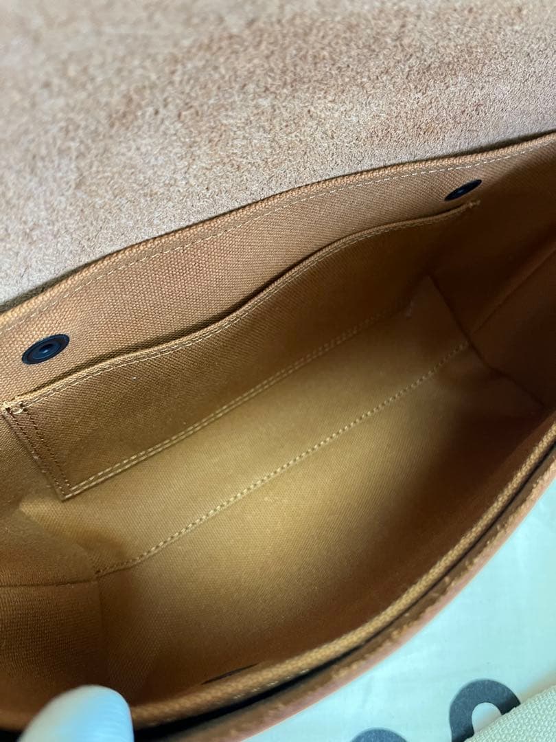 Uni&co. 牛革　メッセンジャーバッグ　キャメル　ショルダーバッグ