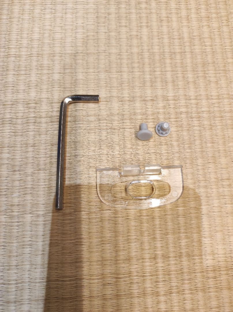 新品未使用 つっぱり式ハニカムシェード2本セット　幅約150cm✖️丈約30cm