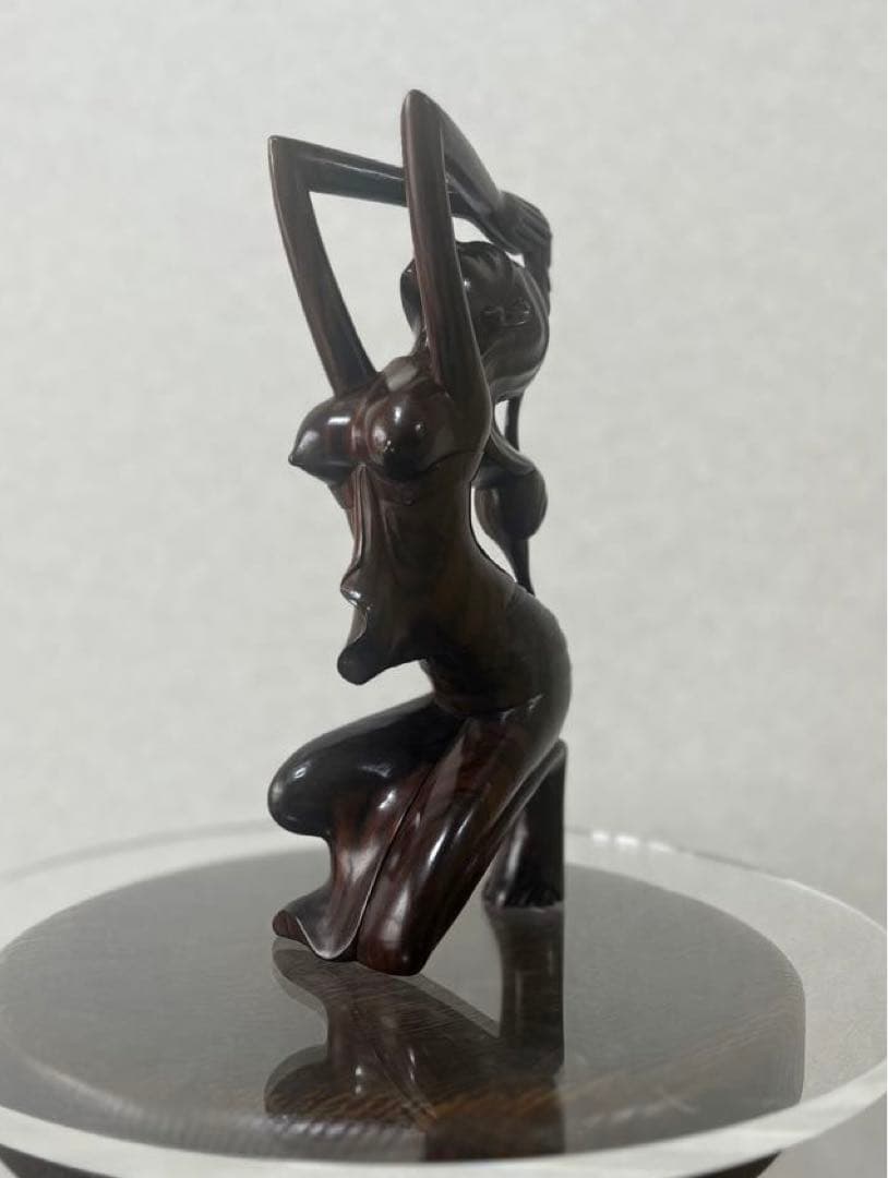 部屋の格が上がります　￼木彫　一刀彫　インテリア　インドネシア　インドネシア