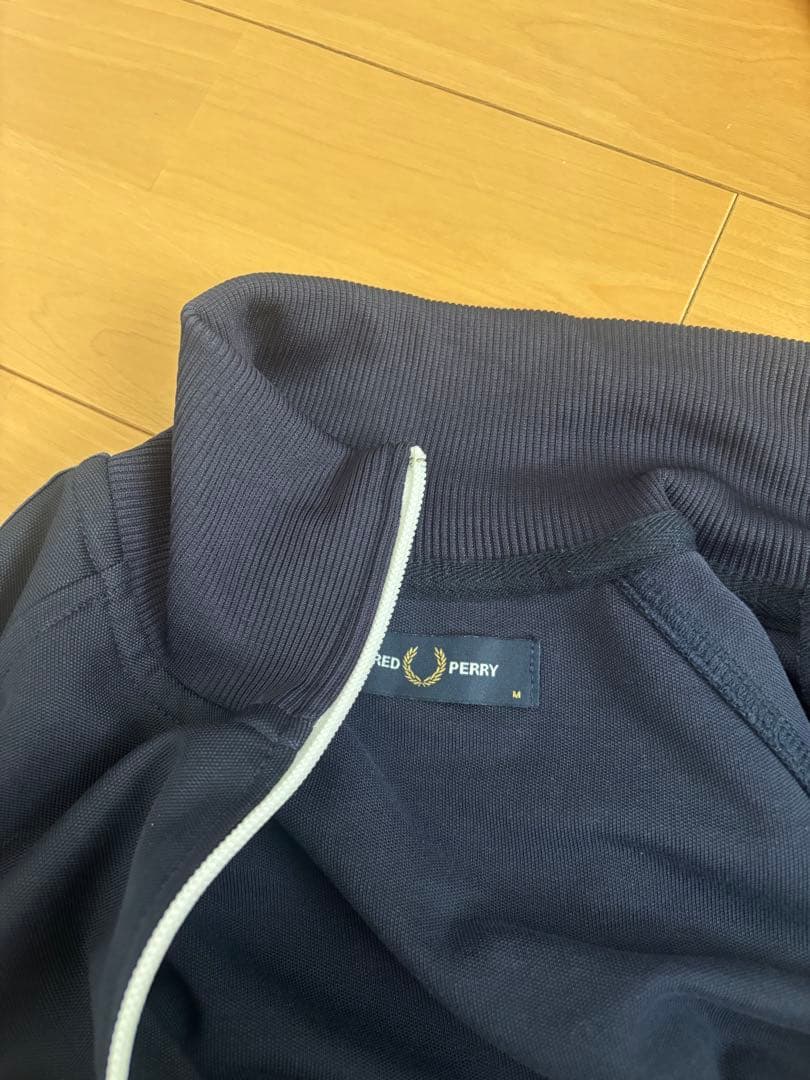 フレッドペリー　トラックジャケット