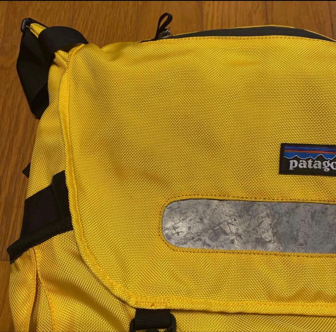 patagonia メッセンジャーバッグ イエロー