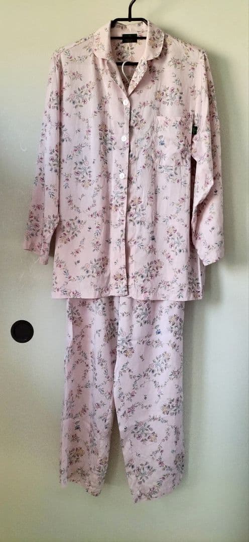 ワコール ミントン 高級シルクパジャマ 上下セット Ｌサイズ