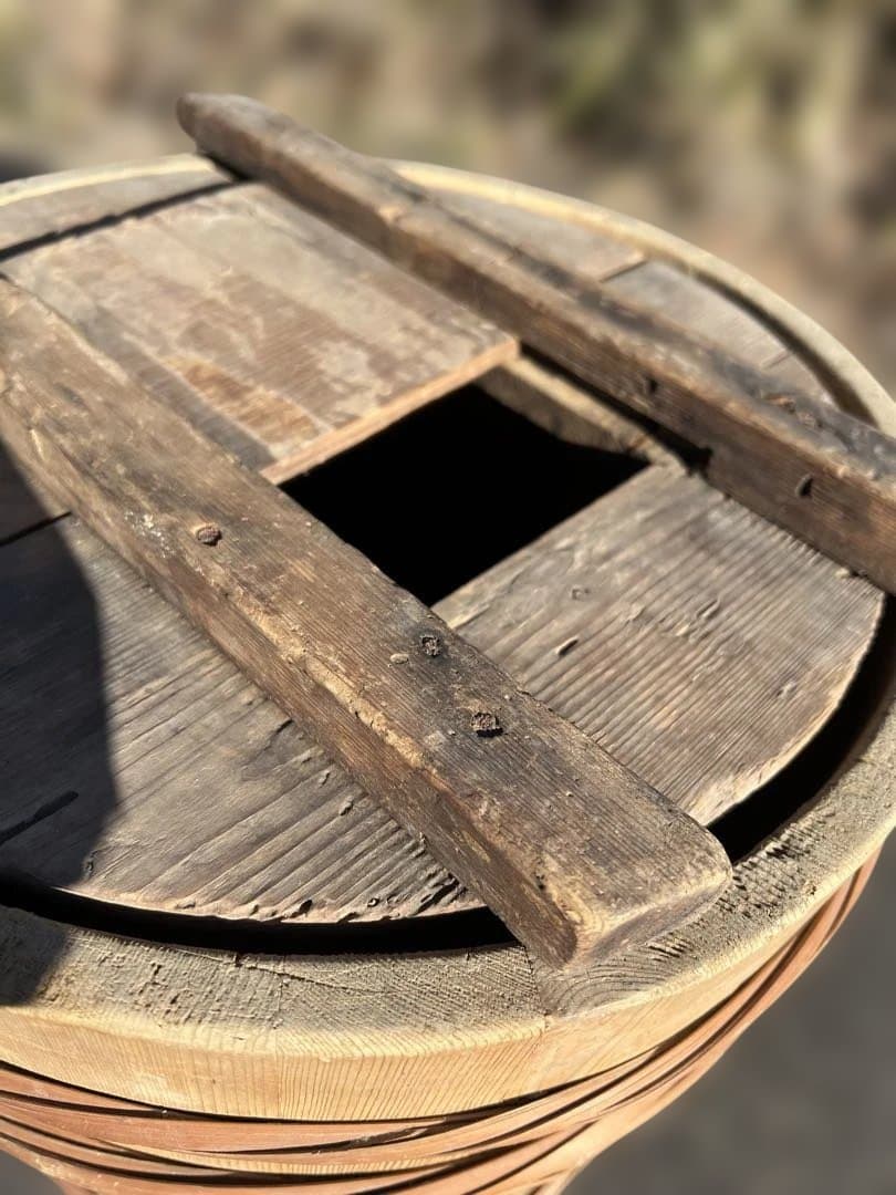 木製　漬物樽　蓋付き