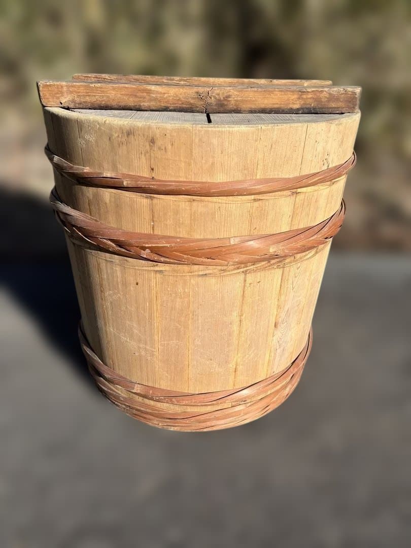 木製　漬物樽　蓋付き