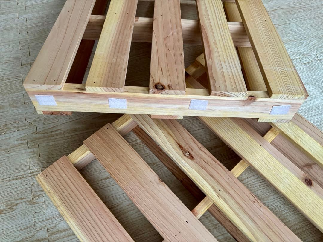 木製パレット すのこ 約48.5㎝×48.5㎝×8㎝ 一枚追加し計3枚。