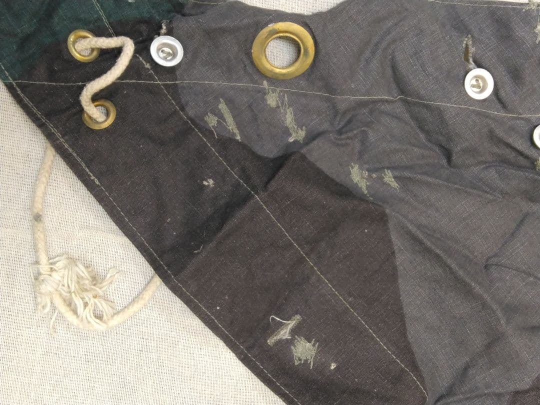 USED スウェーデン軍テントシート 1枚 軍幕 　 ポンチョ カモ