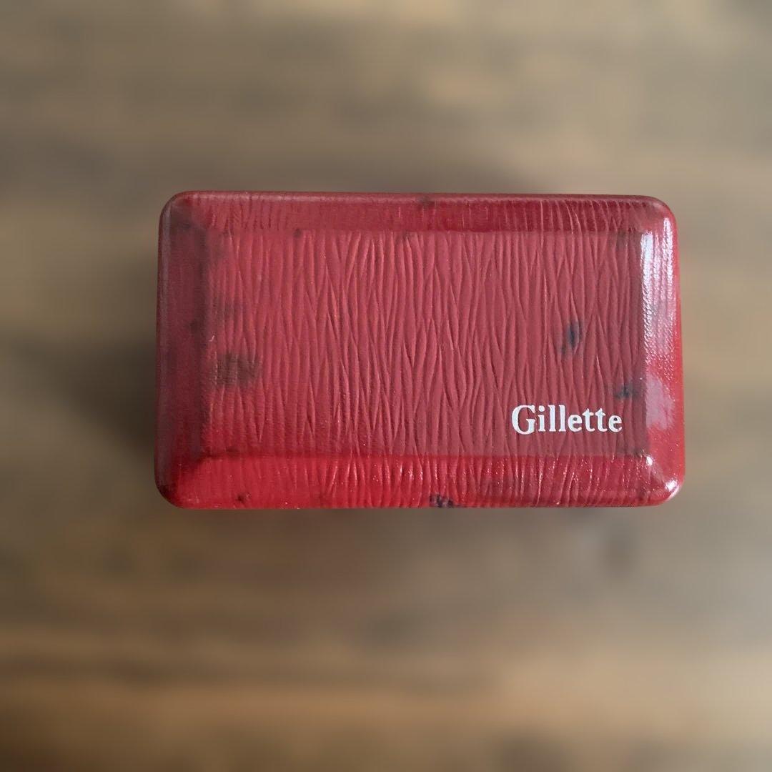 Gillette（ジレット）」のヴィンテージ・セーフティレイザー（両刃カミソリ)