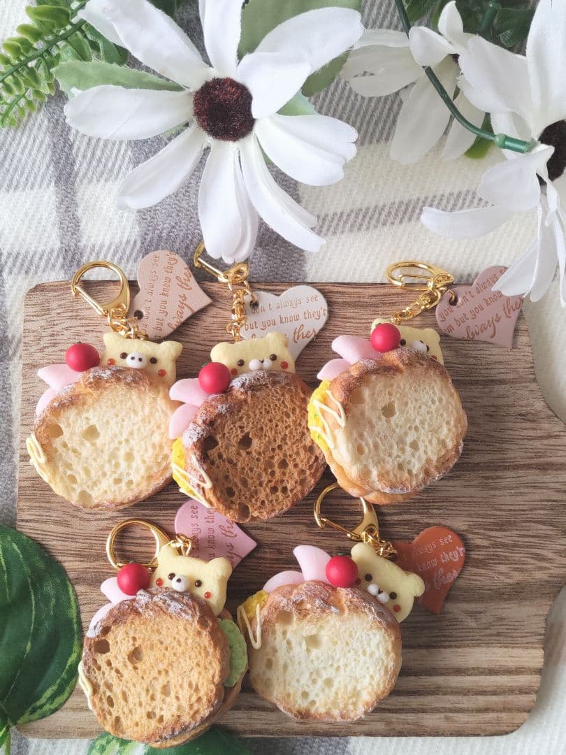 ♡バケットサンド　ライ麦♡　こぐま　チャーム　フェイクフード　樹脂粘土