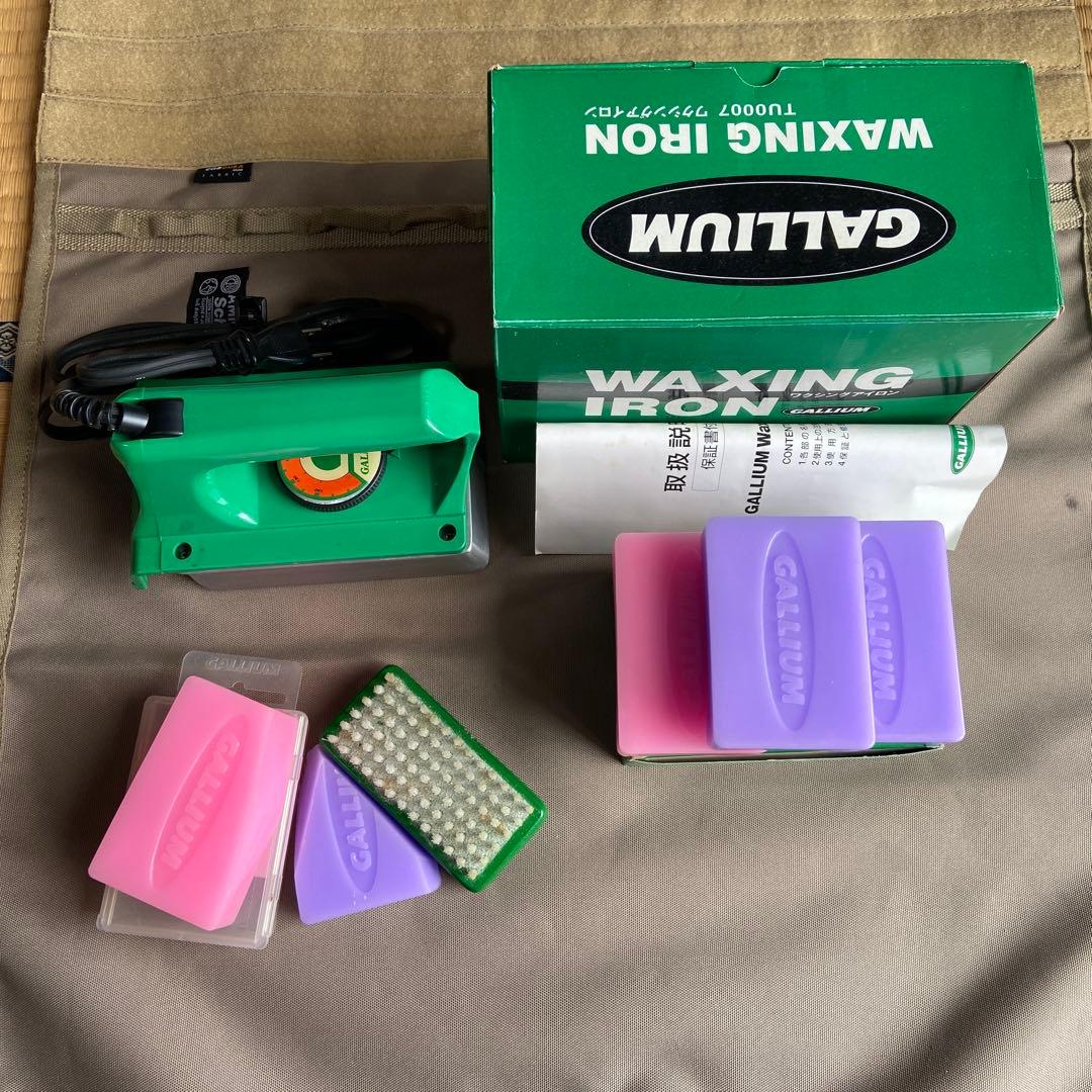 GALLIUM ガリウム　スノーボード　スキー ワクシングアイロン　ワックス多数