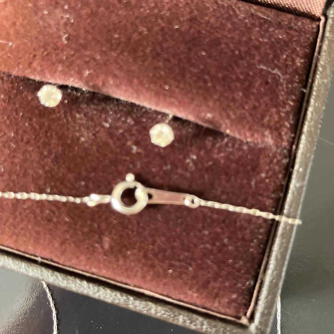 K18WGダイヤモンドネックレスとプラステダイヤモンドピアスセット