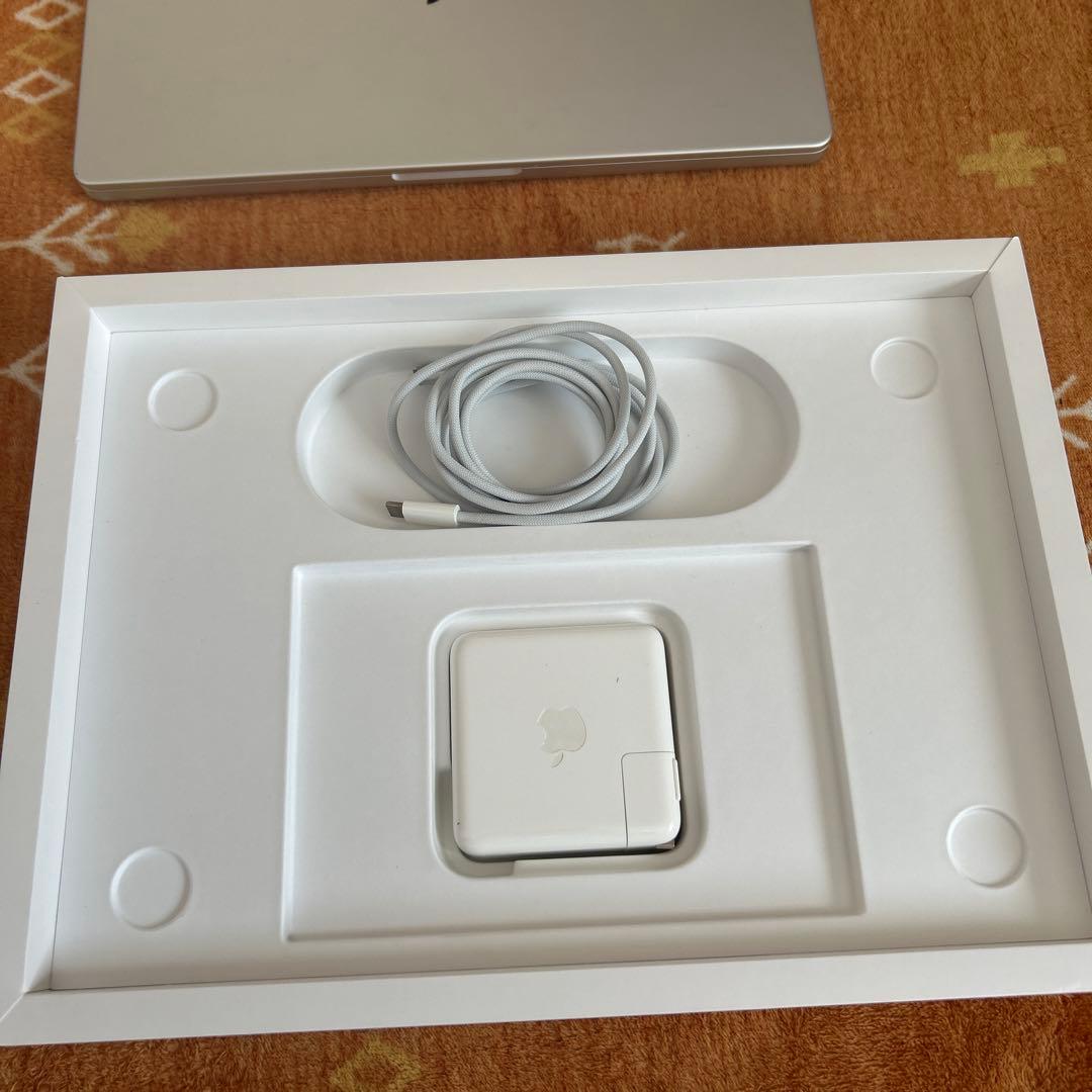 MacBookPro 14インチ M1 16/500GB 14core