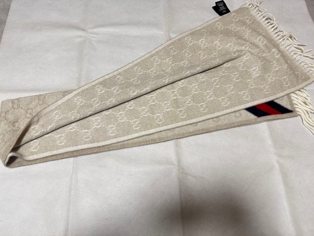 M8041 未使用 GUCCI グッチ マフラー シェリーライン