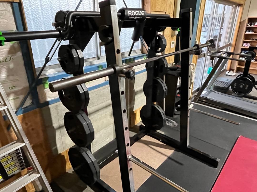 鍛錬　バーベルラック