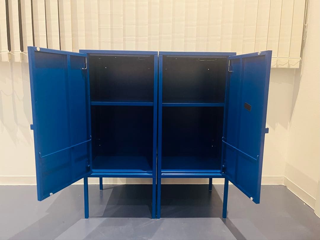 IKEA イケア　LIXHULT リックスフルト ブルー（廃盤カラー）２個連結