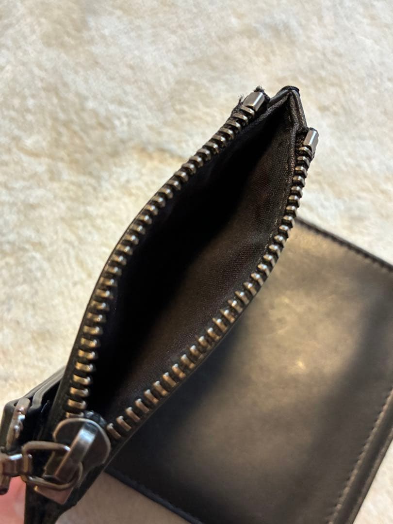 メゾンマルジェラ 二つ折り財布