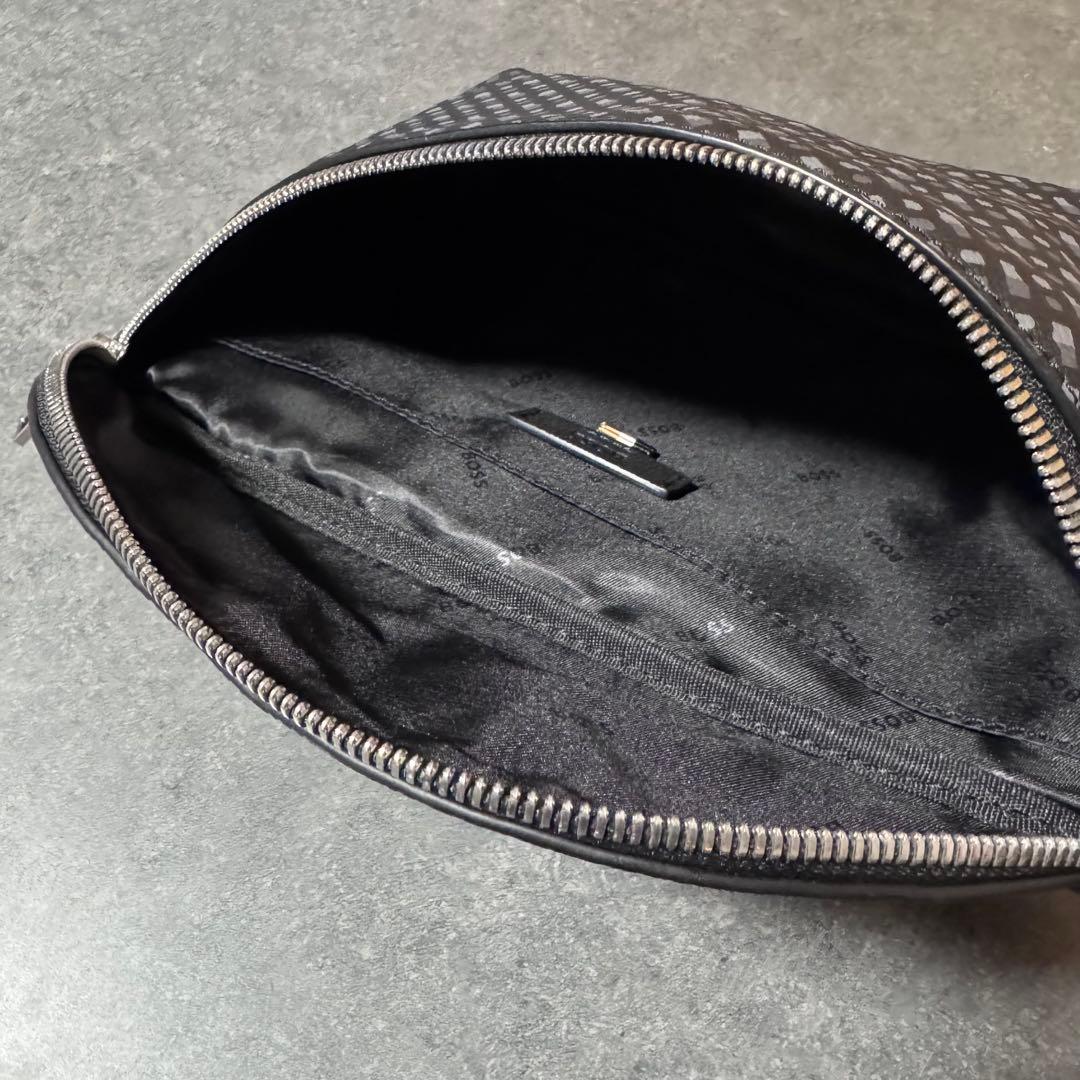 HUGO BOSS ブラック ボディバッグ ウエストバッグ Ray