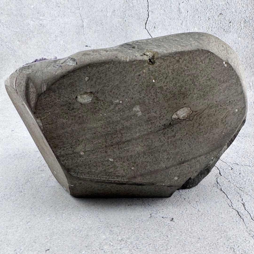 G-132アメジストクラスター ドーム 原石 天然石 パワーストーン　聚寳盆型