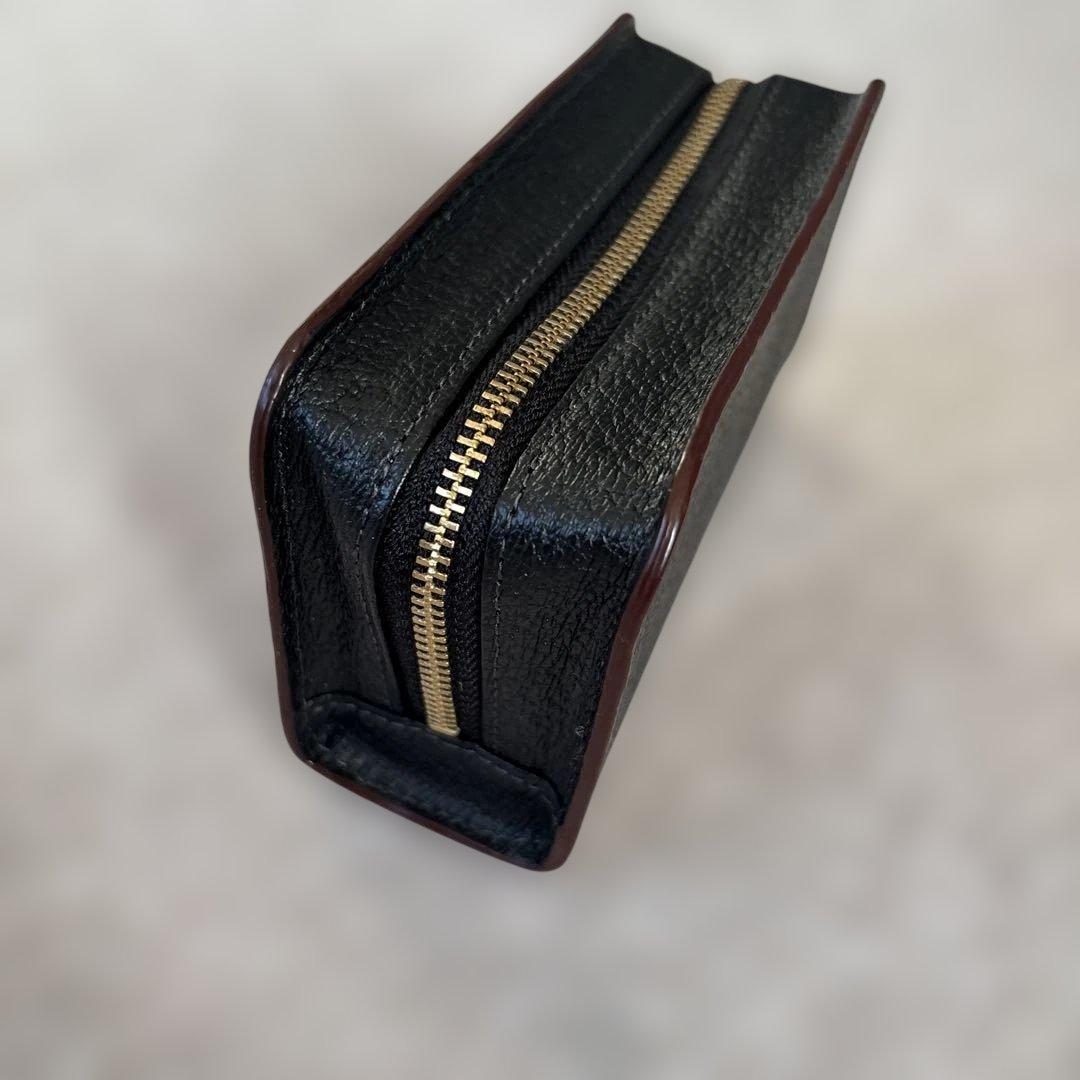 ヴィヴィアンウエストウッド Vivienne Westwood　ポーチ 黒