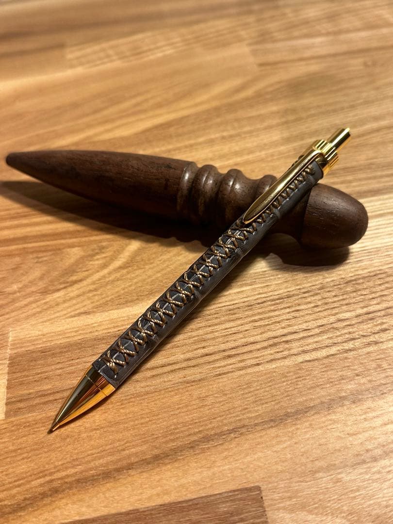 革軸シャーペン(ボールペンも可) 加藤金属 KATO202