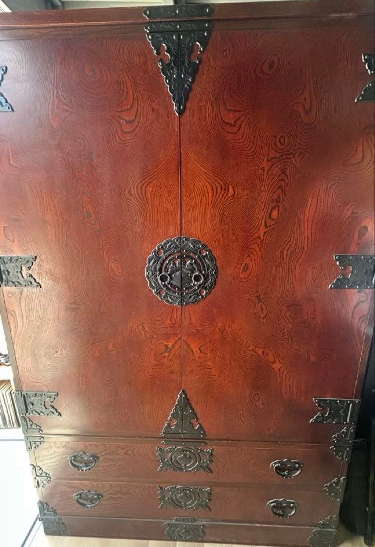 岩谷堂箪笥 観音開き 三段 高級 和箪笥 伝統工芸 職人仕上