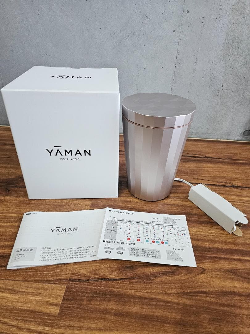 YAMAN ヤーマン フォトスチーマー【W温スチーム×冷ミスト×LED】
