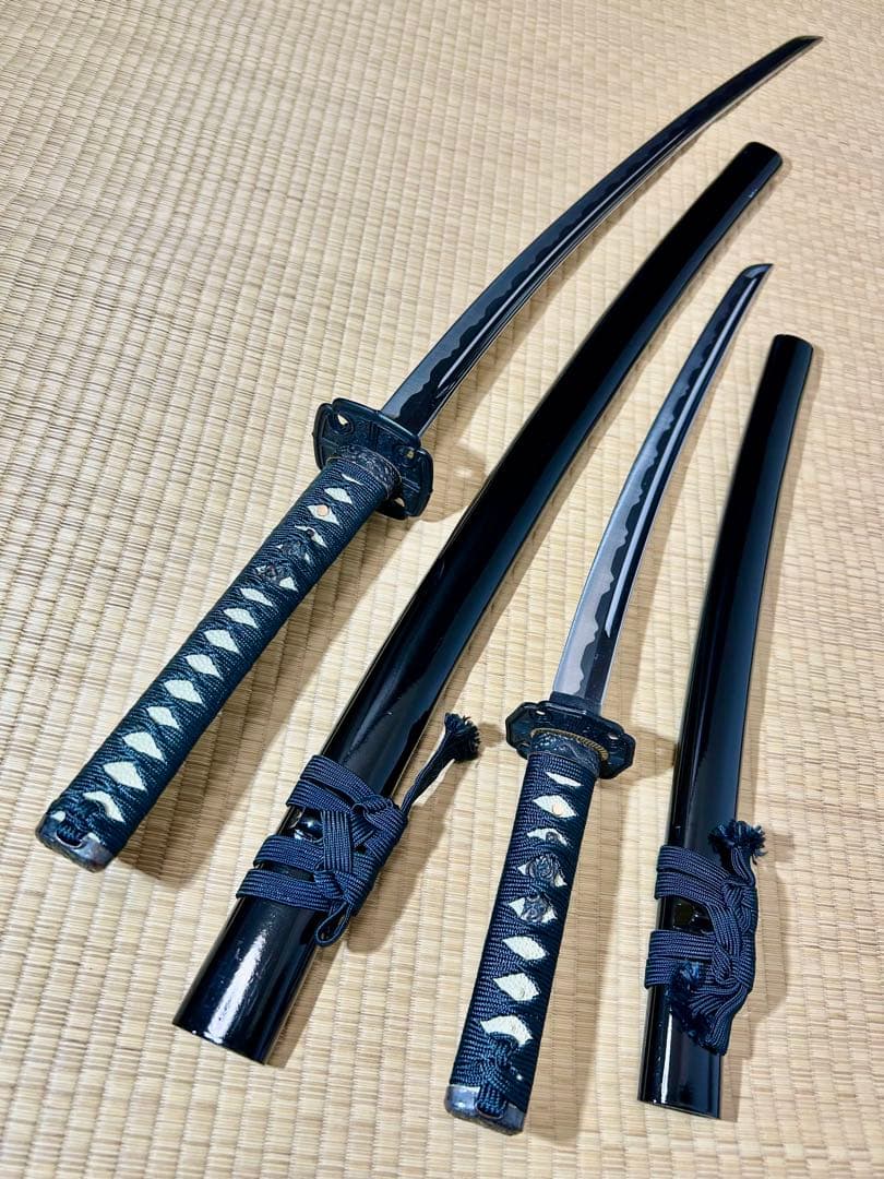 模造刀 太刀 脇差し 2本セット！　※刀身に樋あり（バラ売り不可）