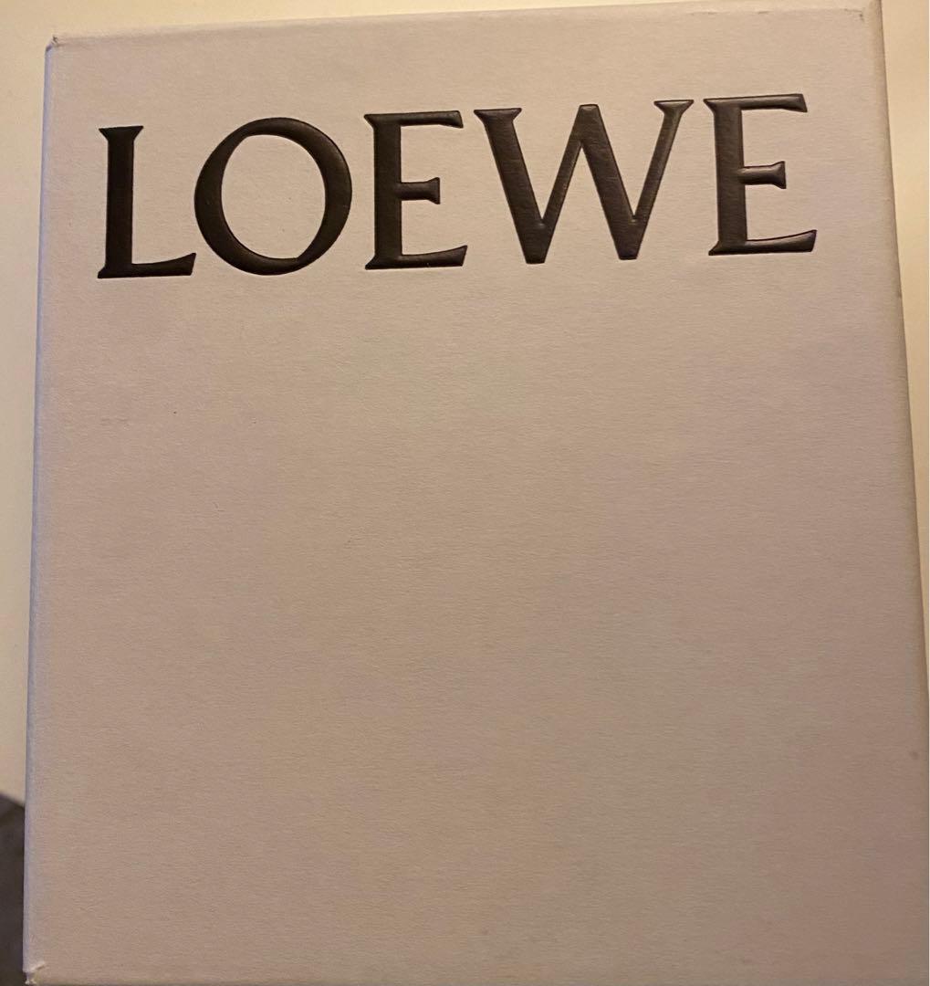 LOEWEブラウンレザーブレスレット