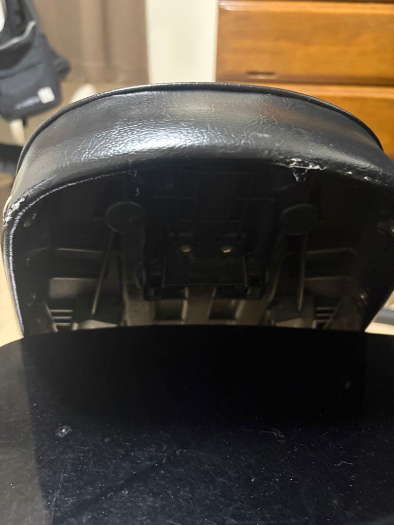 gb350シート　タックロール鋲打ち