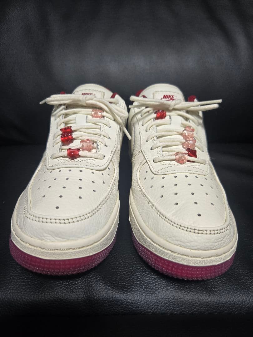 【MOW様】ナイキ ウィメンズ エアフォース1 ロー \"バレンタインデー\"