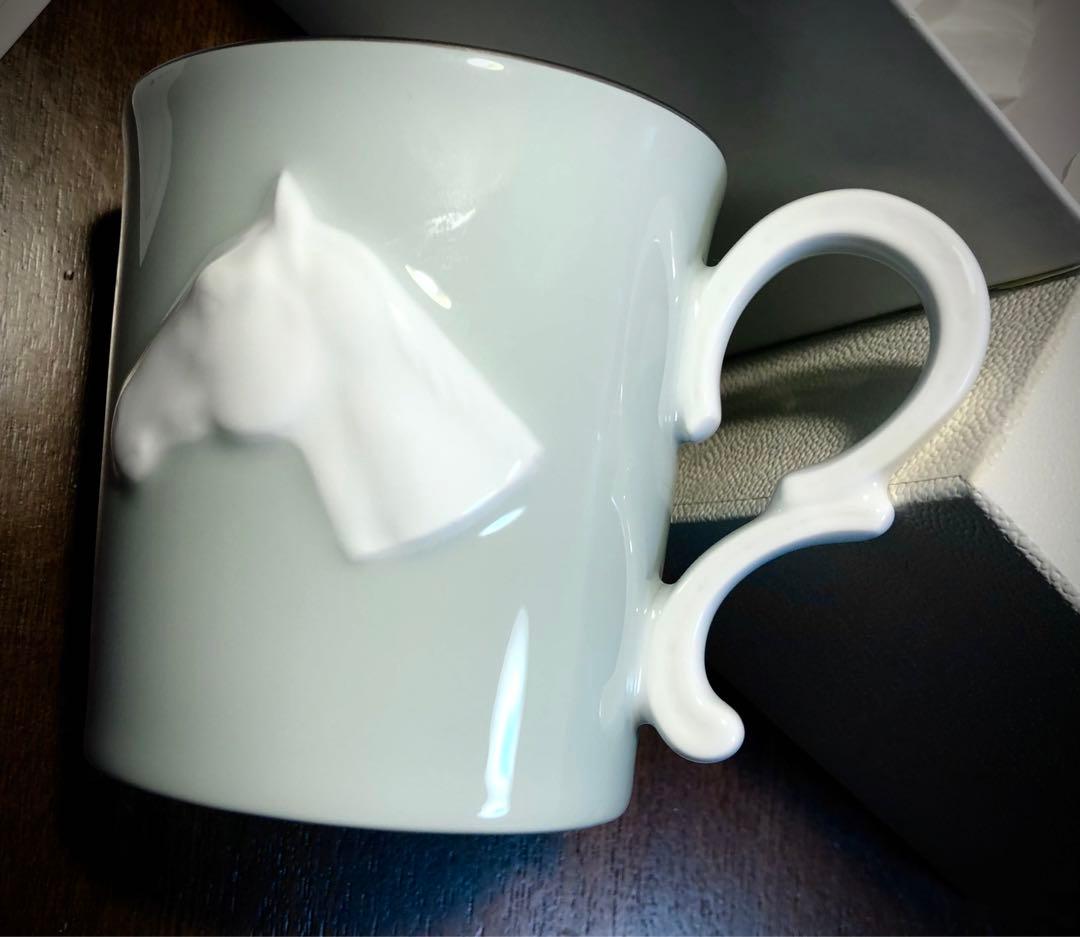 色蒔　白磁レリーフ　プラチナ　浅浮彫　馬の像　特注