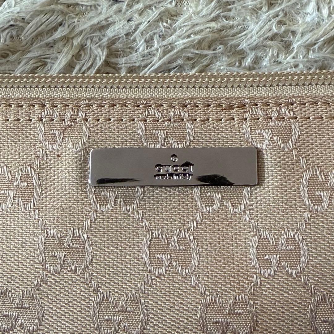 ☆美品☆GUCCI グッチ　アクセサリーポーチ　ショルダーバック　GG　ベージュ