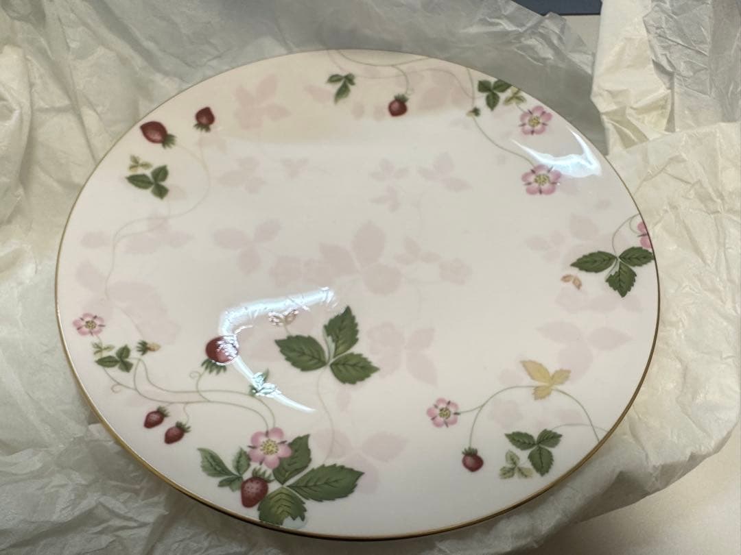 【7点セット】ストロベリー花柄 食器セット ワイルドストロベリー