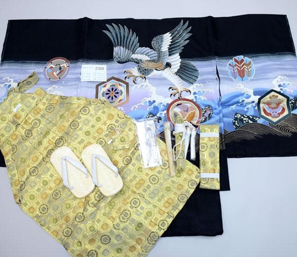 七五三 五歳 男児 黒地 羽織袴フルセット 着物 紋袴 袴変更可 NO27439