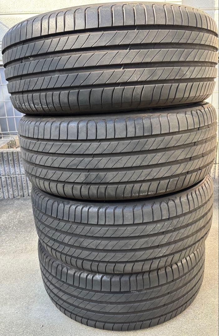 ②225/50R18 ミシュラン　プライマシー4 4本のうち２本