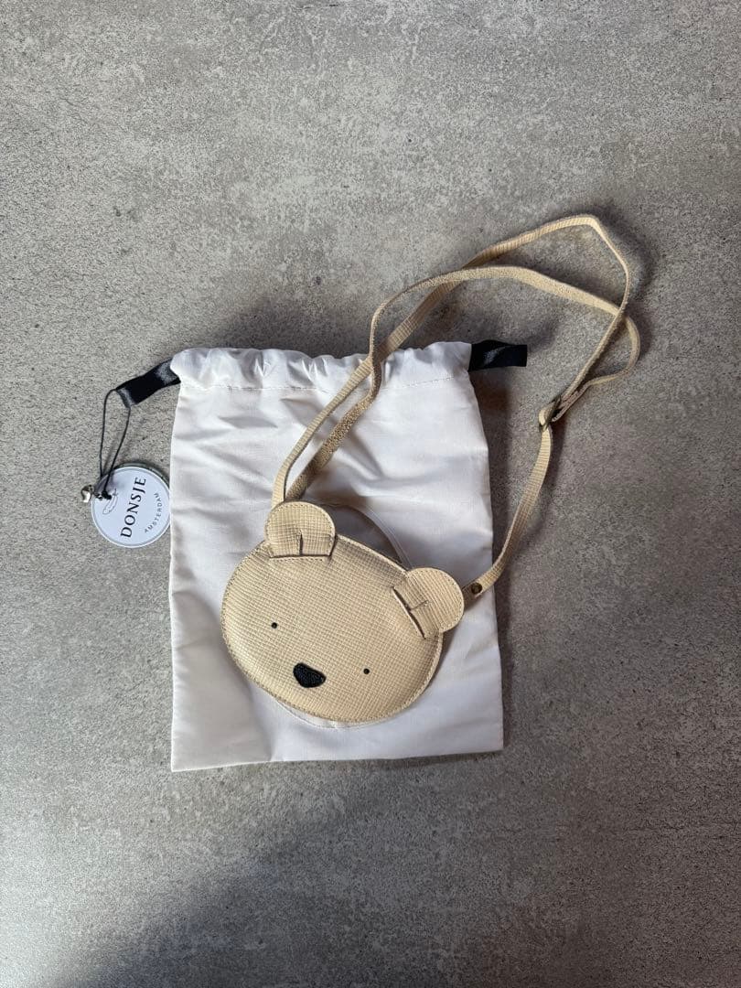 donsje クマ　ポシェット