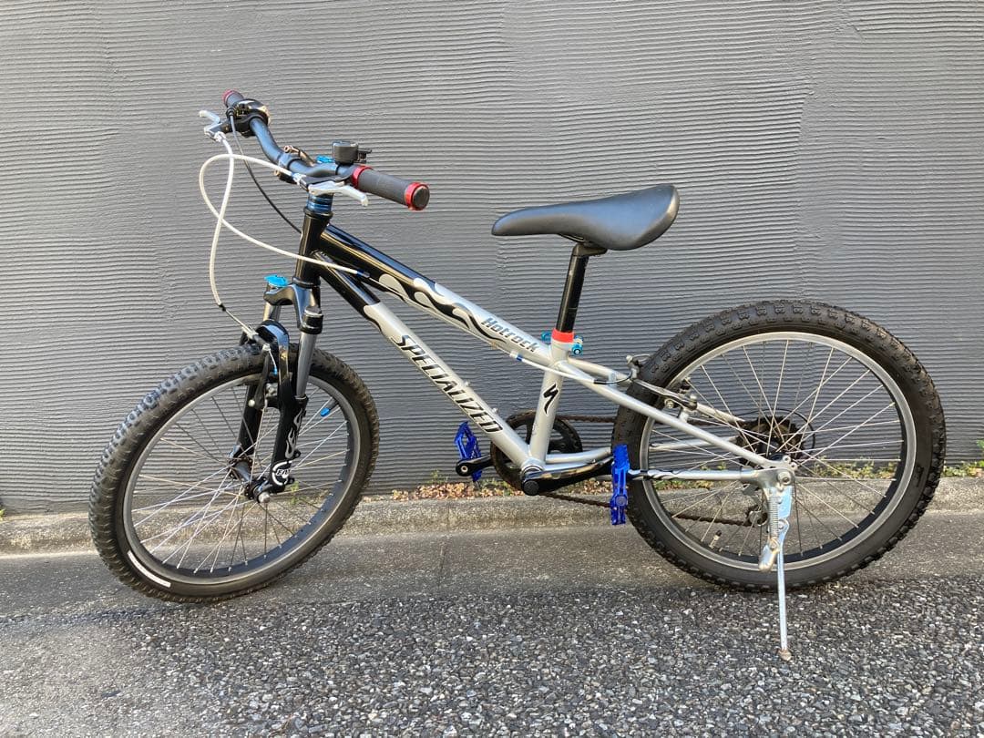 スペシャライズド　Hotrock 20インチMTB 直接引取り限定