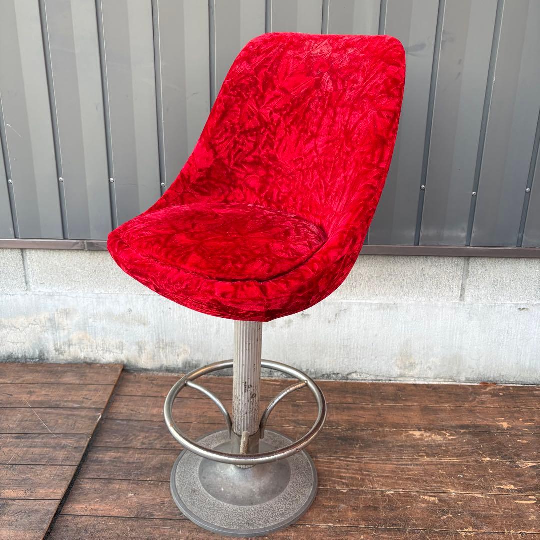 ①昭和レトロ 回転式バーチェア ベロア 赤 ビンテージ スナック椅子 ベルベット