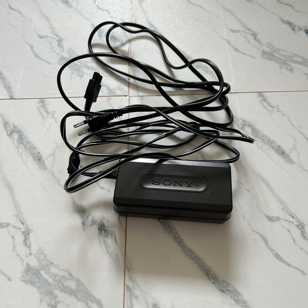 【SONY】動作確認済み　 デジタルハンディカム　DCR-TRV18K