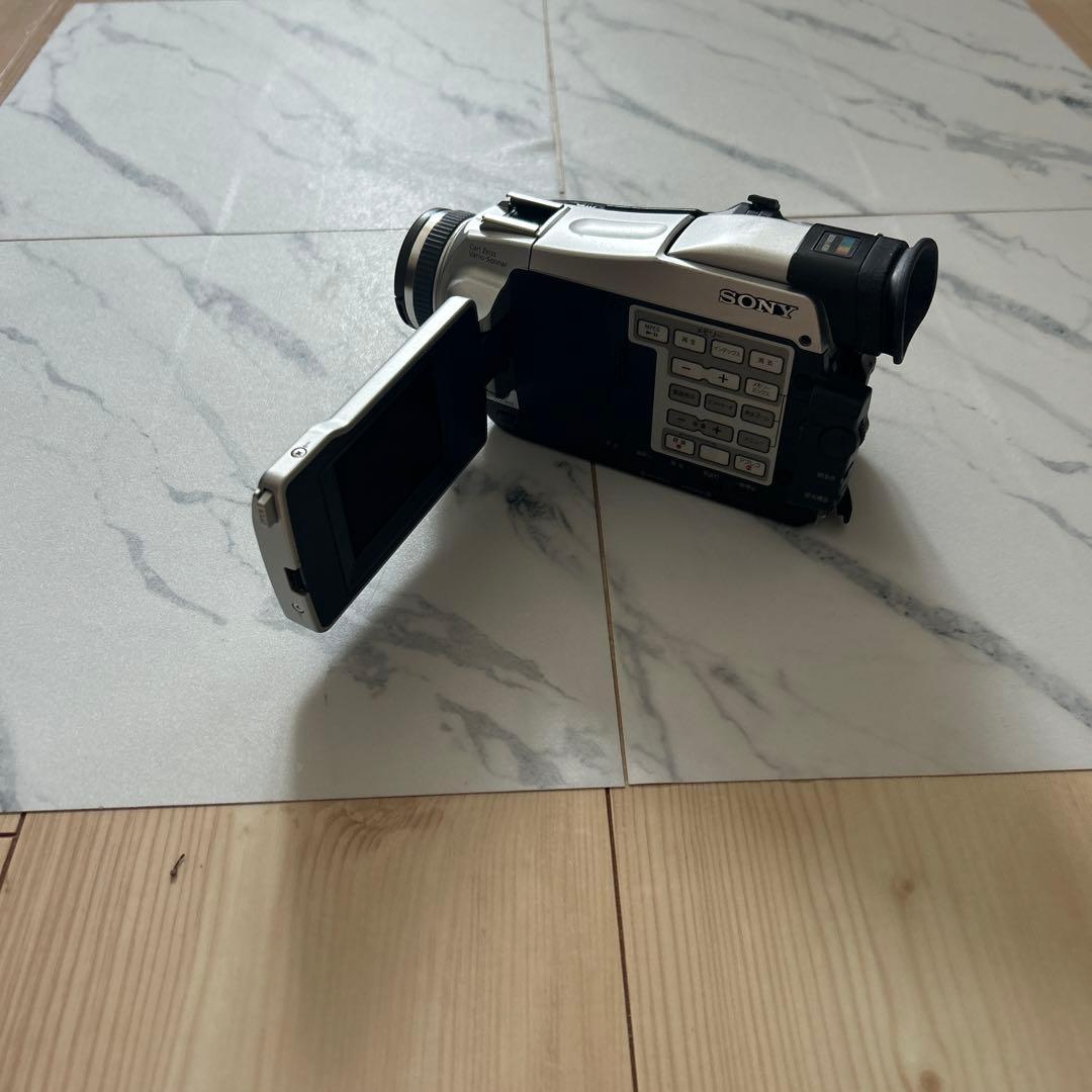 【SONY】動作確認済み　 デジタルハンディカム　DCR-TRV18K
