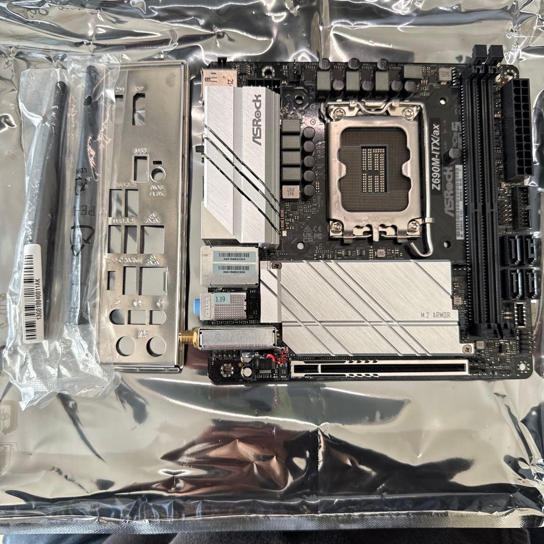 ASRock Z690M-ITX/ax マザーボード