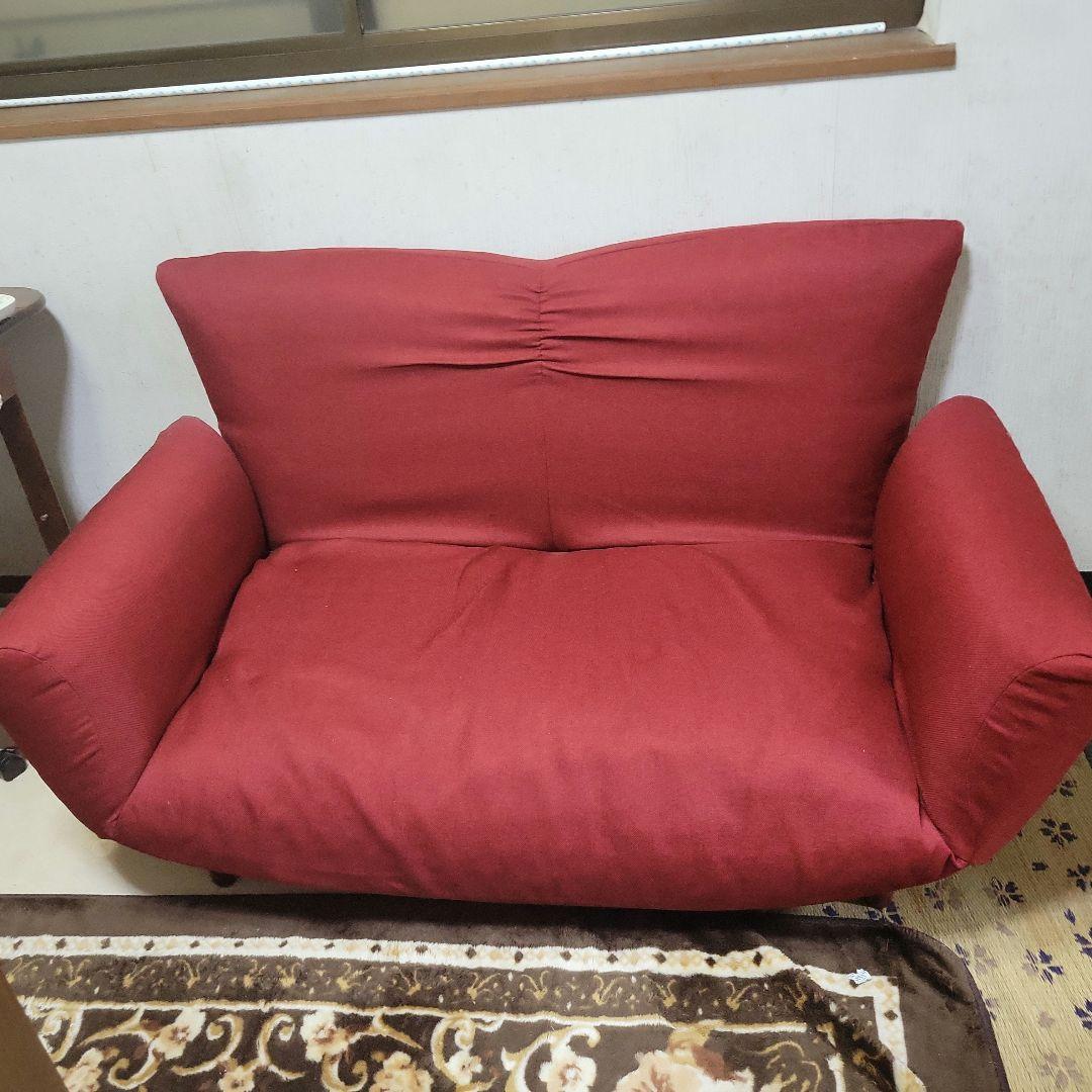 ニトリ二人掛けソファー　赤
