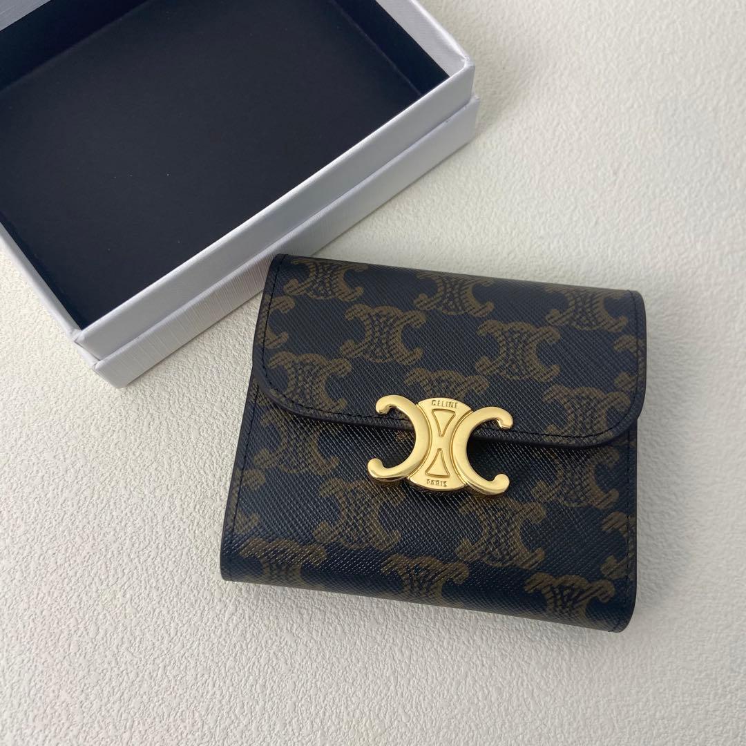 【CELINE】トリオンフ コンパクトウォレット（三つ折り財布）