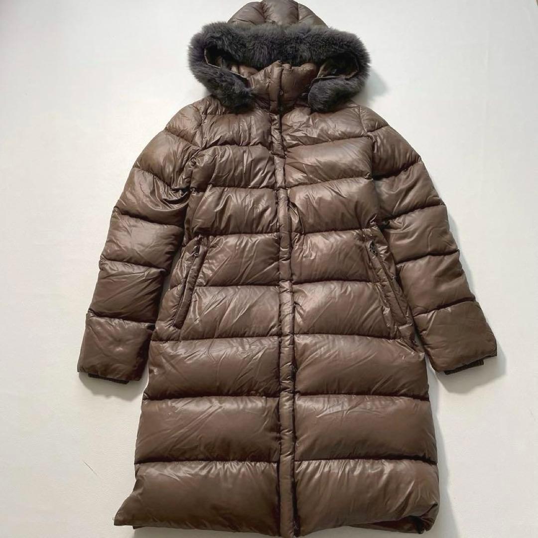 ピ*屋様 【大きいサイズ】デュベティカ デネブ ロングダウンコート 42 フォッ