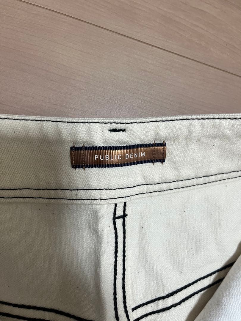 【新品タグ付】PUBLIC TOKYOホワイトデニム【サイズ1】