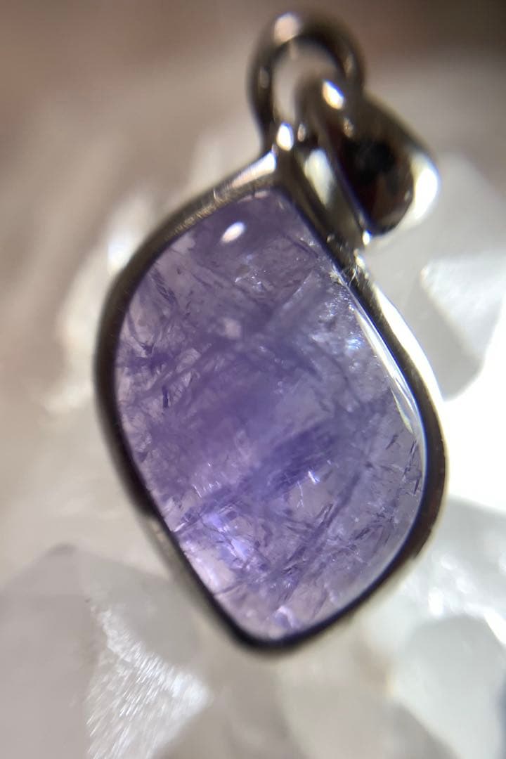 ★高品質★ ピンクタンザナイト　ペンダントトップ　silver925