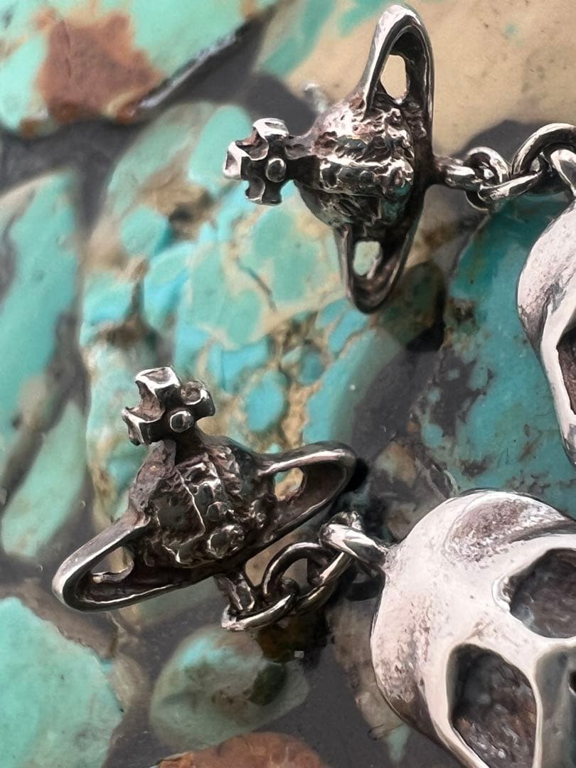 Vivienne Westwood silver925 オーブ×スカル　ピアス