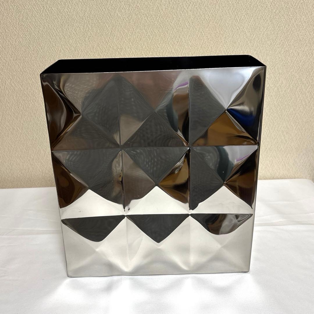 クレイ　ステンレス花器